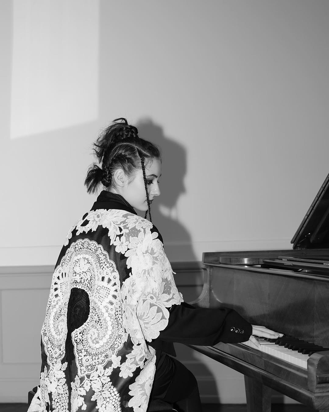 Paris Fashion Week - Emelyne Woodley